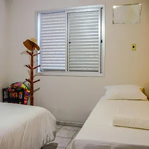 Apto confortável a 200m da Praia do Forte CEE202 Apartamento Cabo Frio